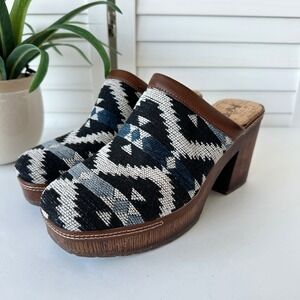 Korks by Kork-Ease Lori Aztec Fabric Clogs Mules Wood Block Heel Shoes Size 10M